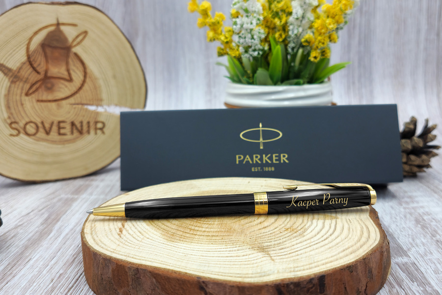 Długopis Parker Sonnet czarny GT z GRAWEREM